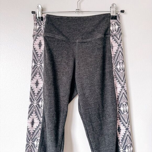 American Eagle Grey High Rise Legging Size Small - Picture 3 of 8